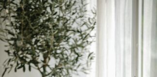 Guess Çanta Modası: Tarzınızı Yükseltecek İpuçları!