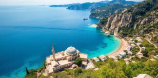 Türkiye’de Bulunmayan 10 Harika Yeri: Rüya Tatilleriniz İçin Keşfedin 10 Amazing Places Not in Turkey: Discover Them for Your Dream Vacations