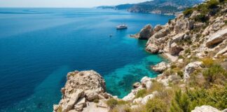 Türkiye’de Keşfedilmemiş Hazineler: Rüzgârın ve Denizin Gizli Yollarında Undiscovered Treasures in Turkey: Secret Paths of Wind and Sea