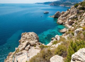 Türkiye’de Keşfedilmemiş Hazineler: Rüzgârın ve Denizin Gizli Yollarında Undiscovered Treasures in Turkey: Secret Paths of Wind and Sea