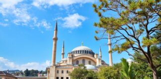 Türkiye’de Keşfedilmemiş Hazineler: Yolculuk Rehberiniz Undiscovered Treasures in Turkey: Your Travel Guide