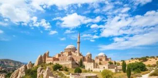 Türkiye’de Keşfedilmesi Gereken 10 Harika Yeri 10 Amazing Places to Discover in Turkey 1. **Cappadocia**: Known for its unique rock formations, hot air balloon rides, and underground cities. 2. **Ephesus**: An ancient city with remarkably well-preserved ruins, including the Library of Celsus and the Temple of Artemis. 3. **Pamukkale**: Famous for its terraces of white travertine, filled with warm, mineral-rich waters. 4. **Istanbul**: A vibrant city that straddles two continents, home to the Hagia Sophia, Blue Mosque, and Grand Bazaar. 5. **Antalya**: A coastal city known for its beautiful beaches, historic sites, and the stunning Duden Waterfalls. 6. **Göbekli Tepe**: One of the world's oldest known places of worship, predating Stonehenge by about 6,000 years. 7. **Sağlıkada (Heybeliada)**: The