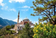 Türkiye’nin Gizli Hazineleri: Keşfedilmemiş Yollar Turkey's Hidden Treasures: Unexplored Paths